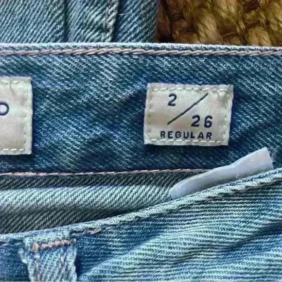 Lucky Brand high rise 90s,‎ medium wash  denim size 26 - Picture 5 of 16